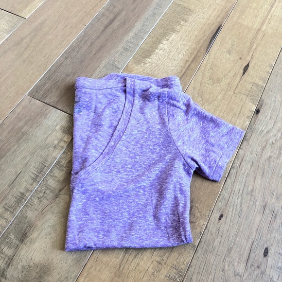 Aerie Tee, Size XS - Picture 2 of 2